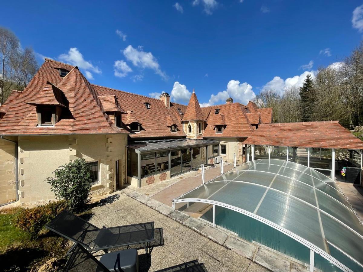 Le Prieure Des Fontaines Hotel Les Preaux Buitenkant foto