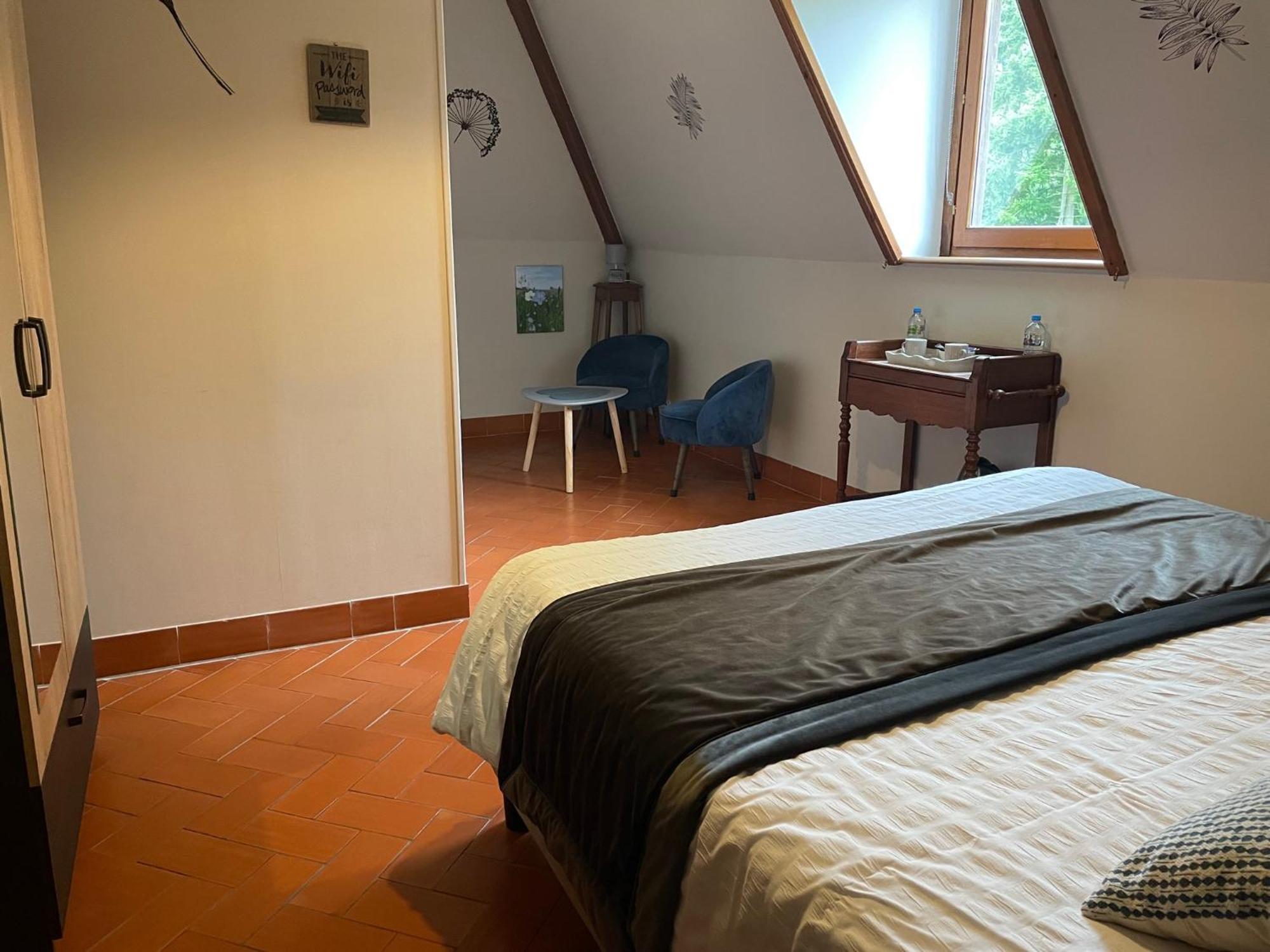 Le Prieure Des Fontaines Hotel Les Preaux Buitenkant foto